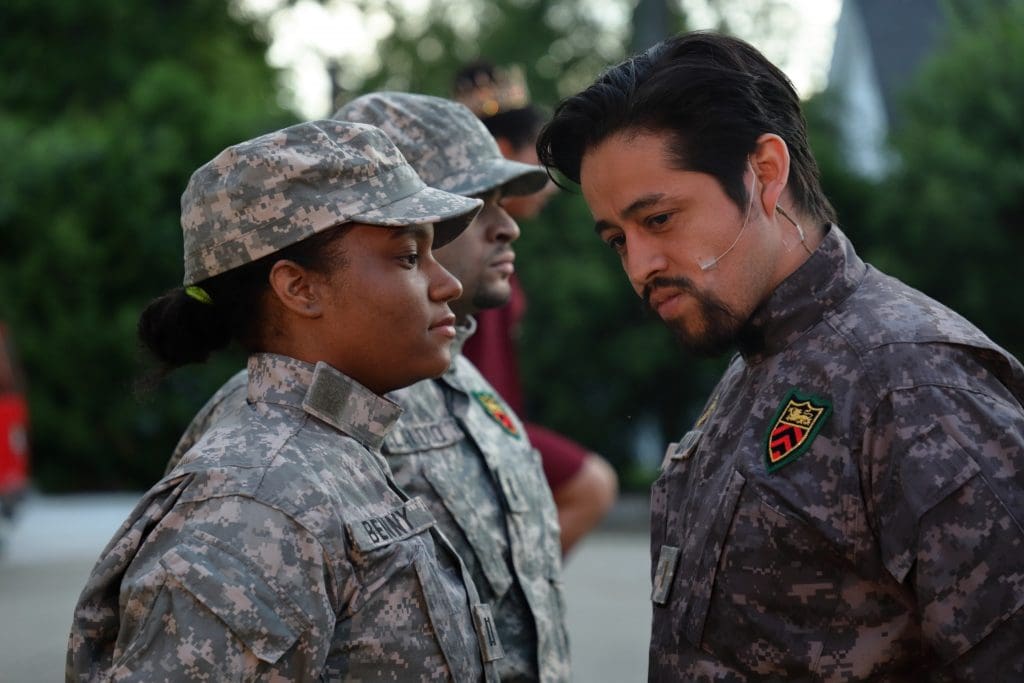 Catia Ramos, Rudy Cabrera (background), Alfredo Antillon in the 2019 Teatro en el Verano production